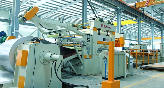 Máquina desbobinadora CNC