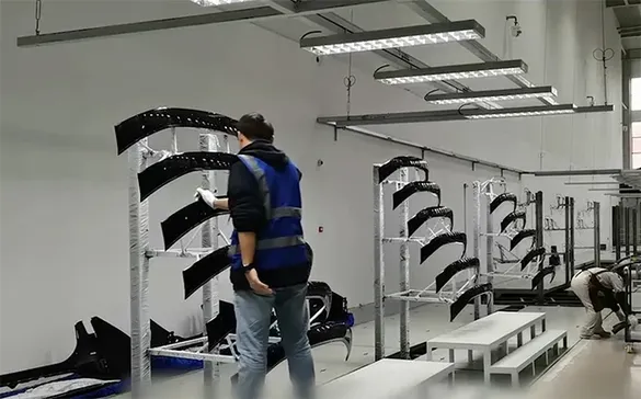 Línea de recubrimiento por pulverización para piezas de plástico de automóvil de Chiyu
