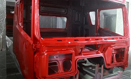 Transferencia de curado y almacenamiento de pintura de cabinas de camiones 