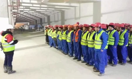 1 de marzo de 2018: El equipo de instalación llegó oficialmente al sitio y comenzó el trabajo de instalación
